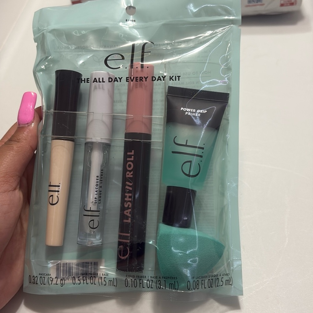 Elf all day every day kit